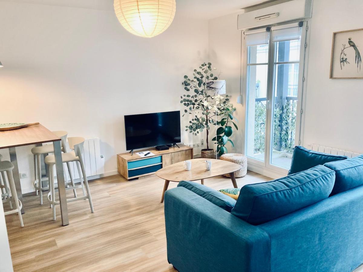 ✵ Le Saint Georges- T2 4P+ Wifi + Parking A Disney - Fairytale Factory ✵ Bussy-Saint-Georges Buitenkant foto